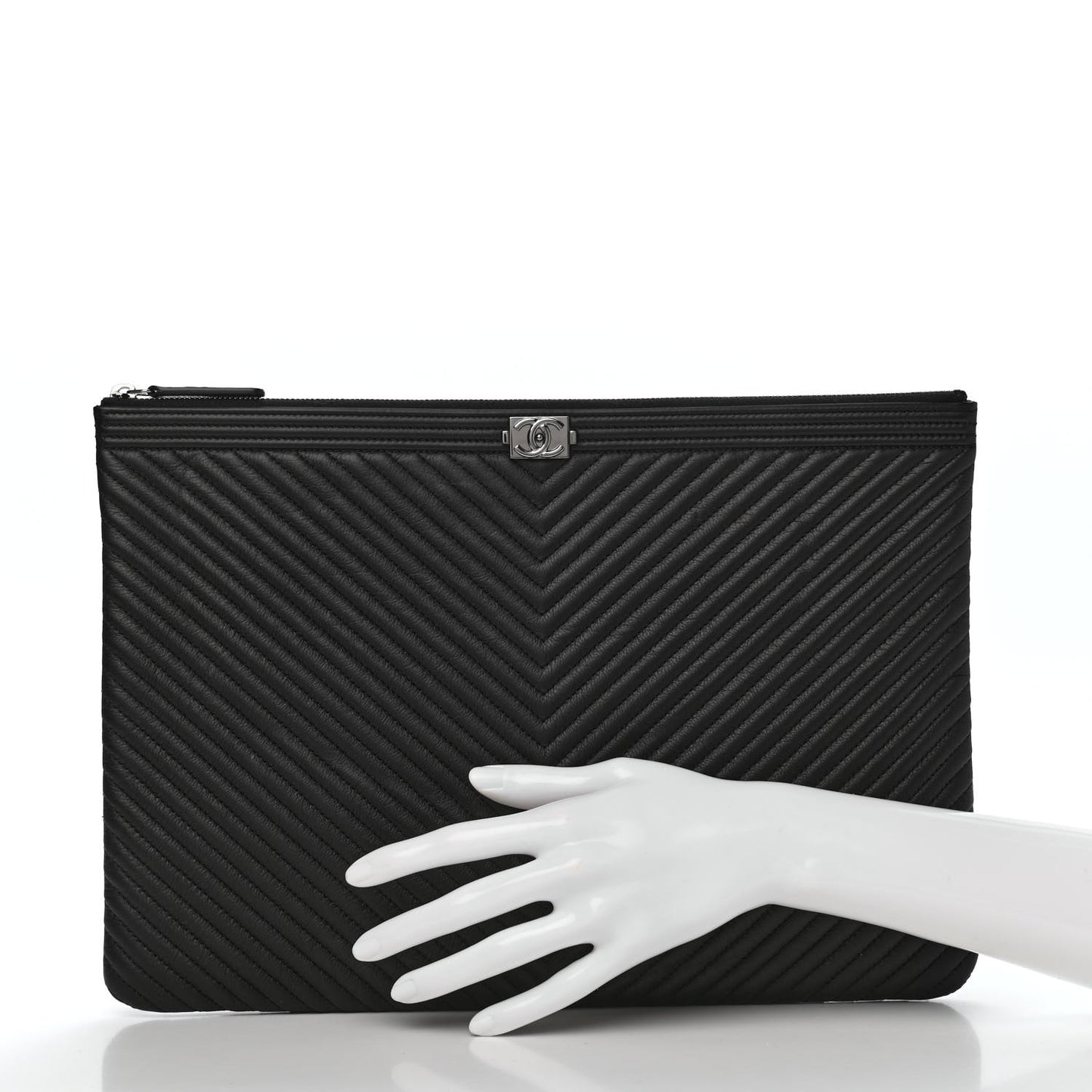 Caviar Chevron Quilted Large Boy Cosmetic Case Black