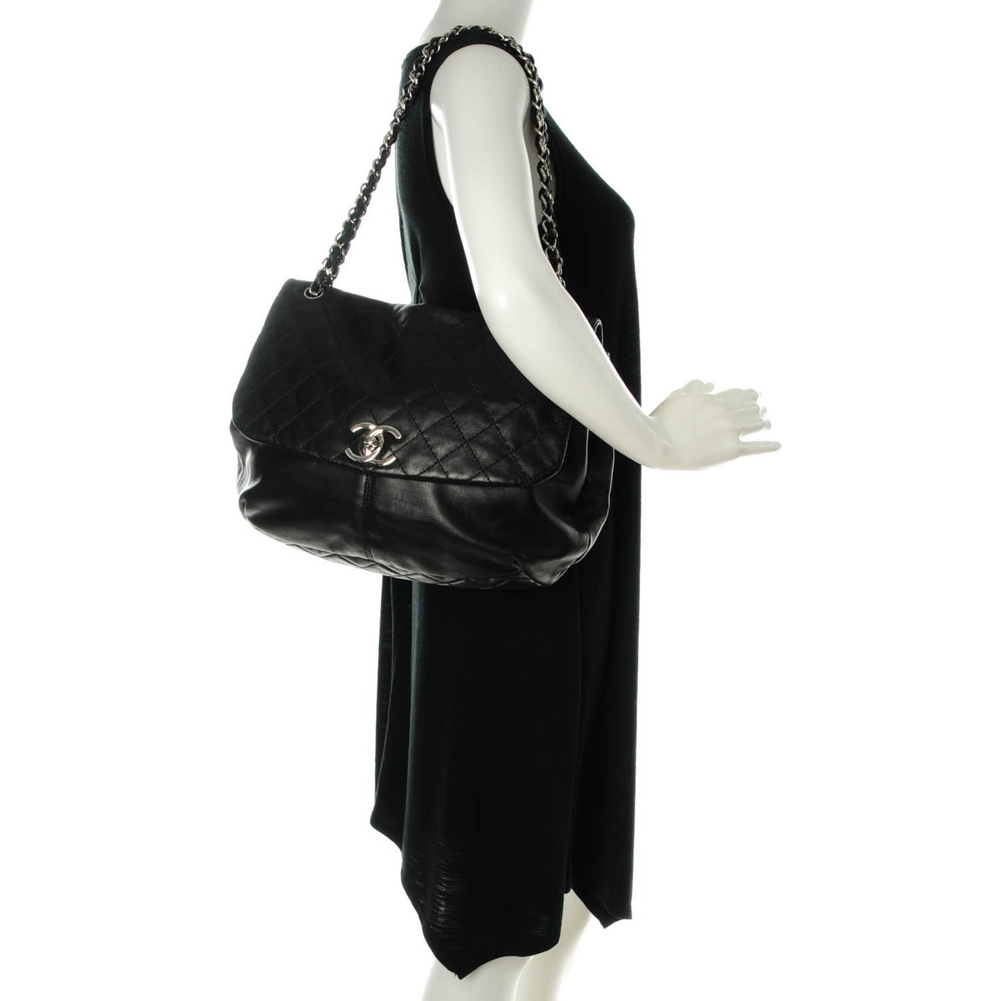 Shiny Lambskin Quilted Large Trianon Messenger Flap Black