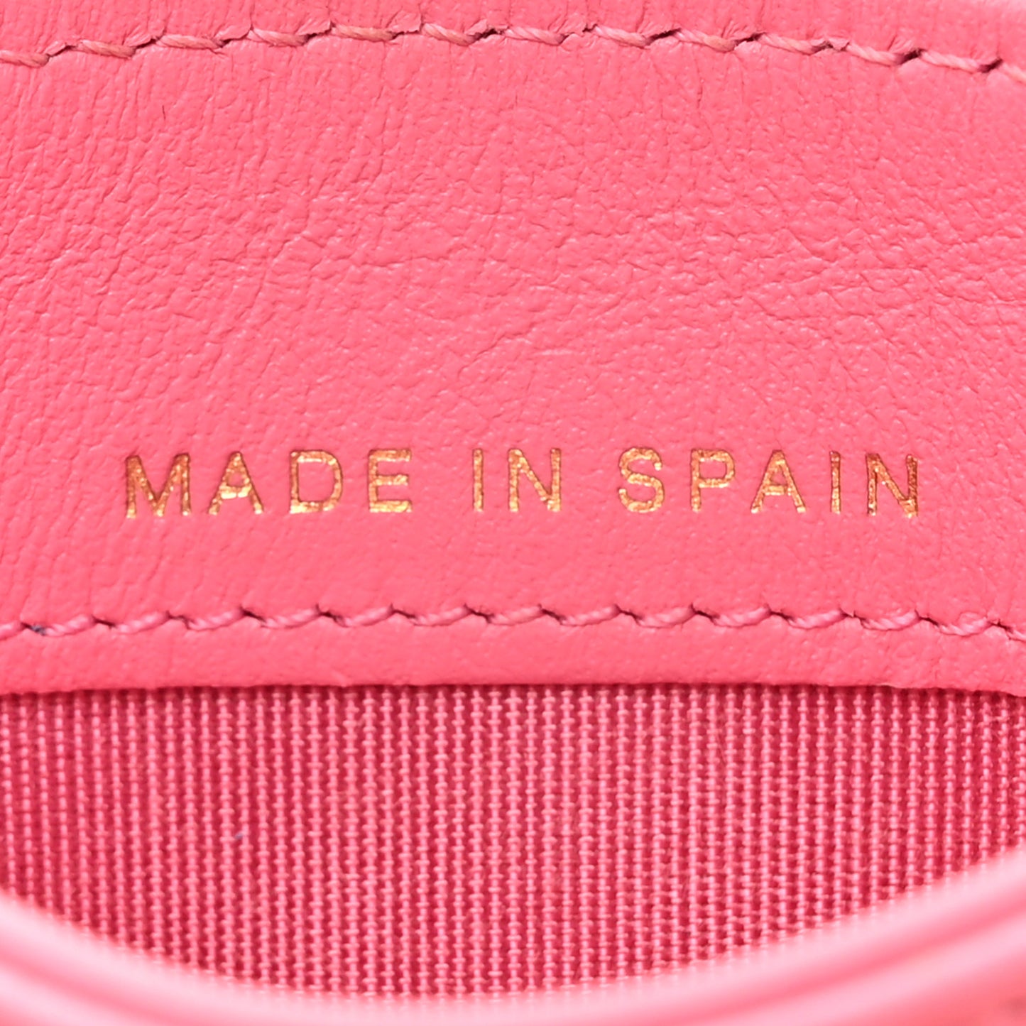 Lambskin Quilted Chanel 19 Card Holder Pink