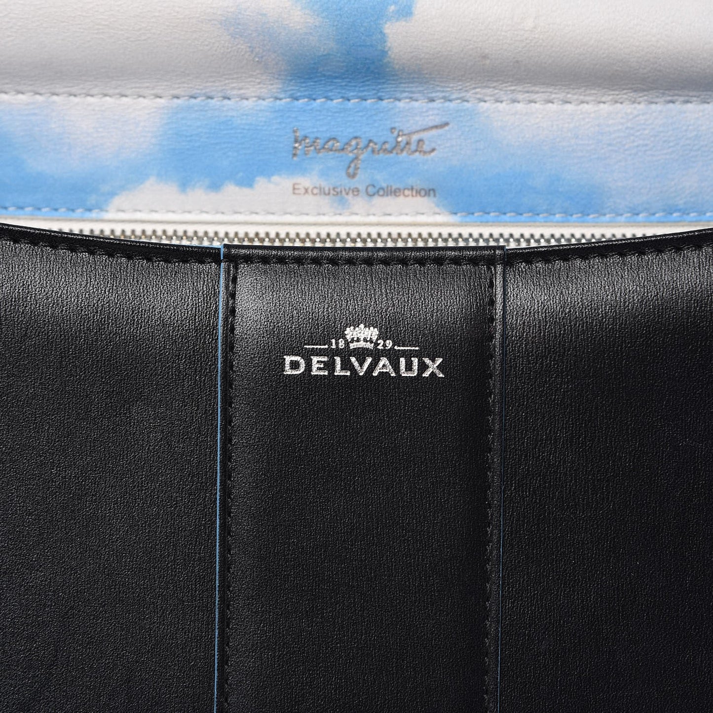 Box Calfskin Ribbons Dans Les Nuages MM Brillant Satchel Black
