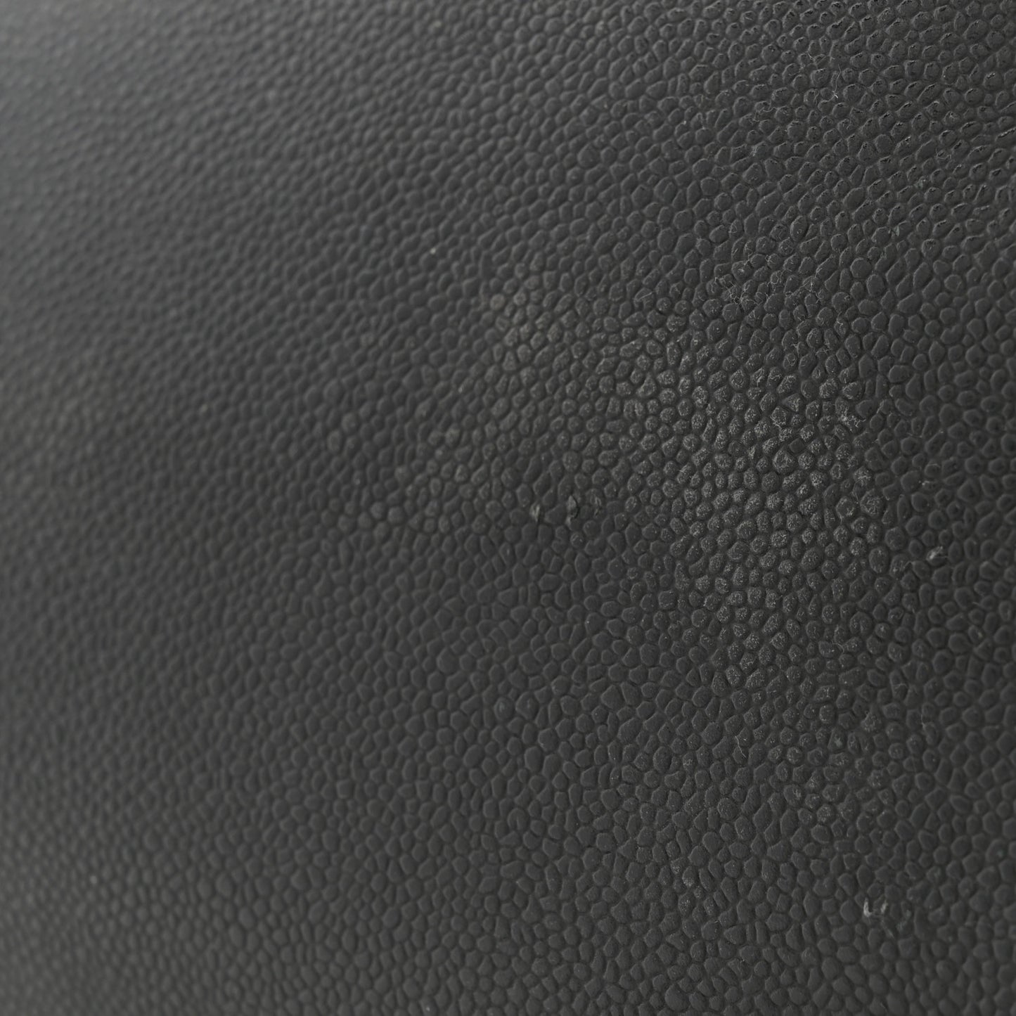 Caviar Quilted XL Grand Shopping Tote GST Black
