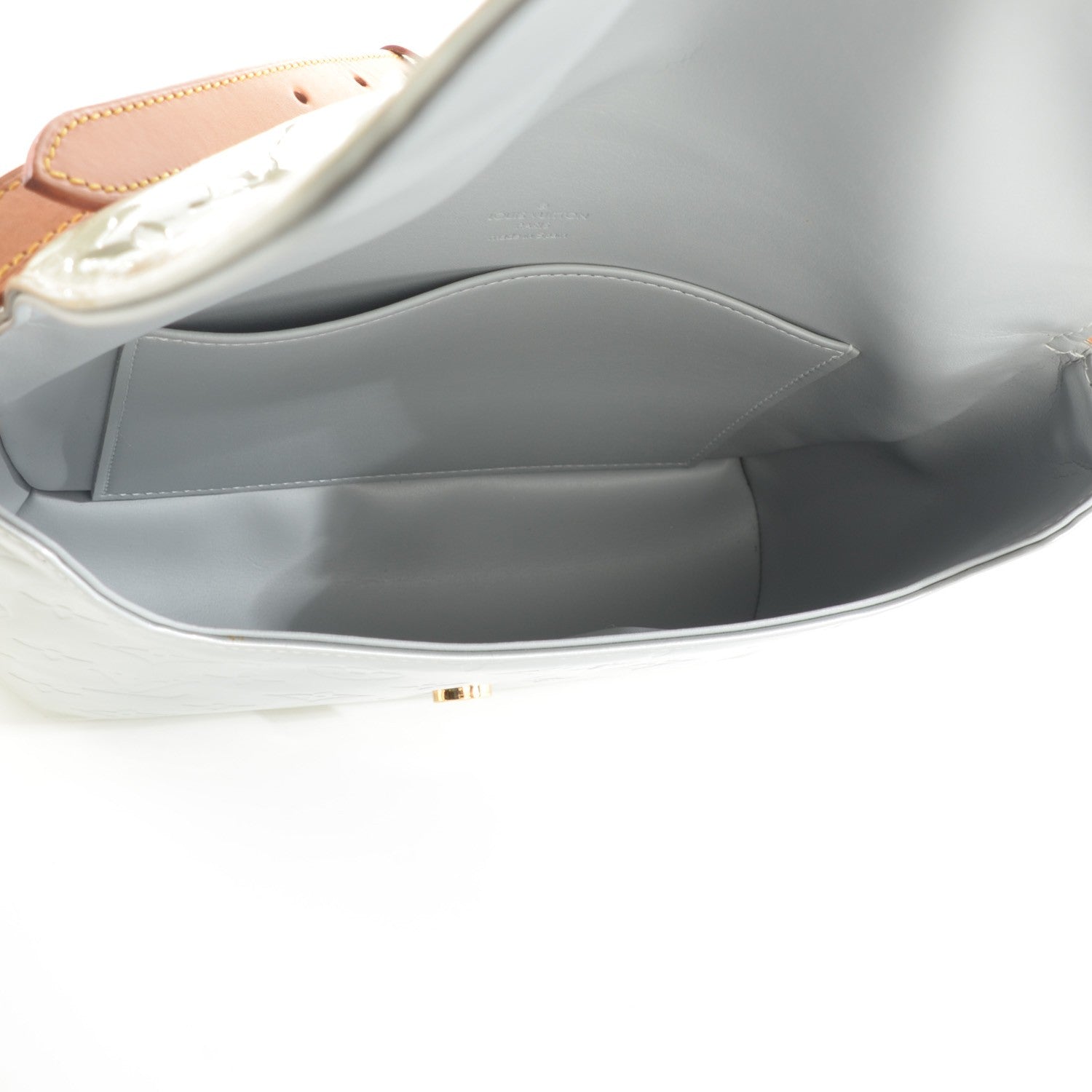 Louis Vuitton Vernis Thompson Street Silver 7 of 7
