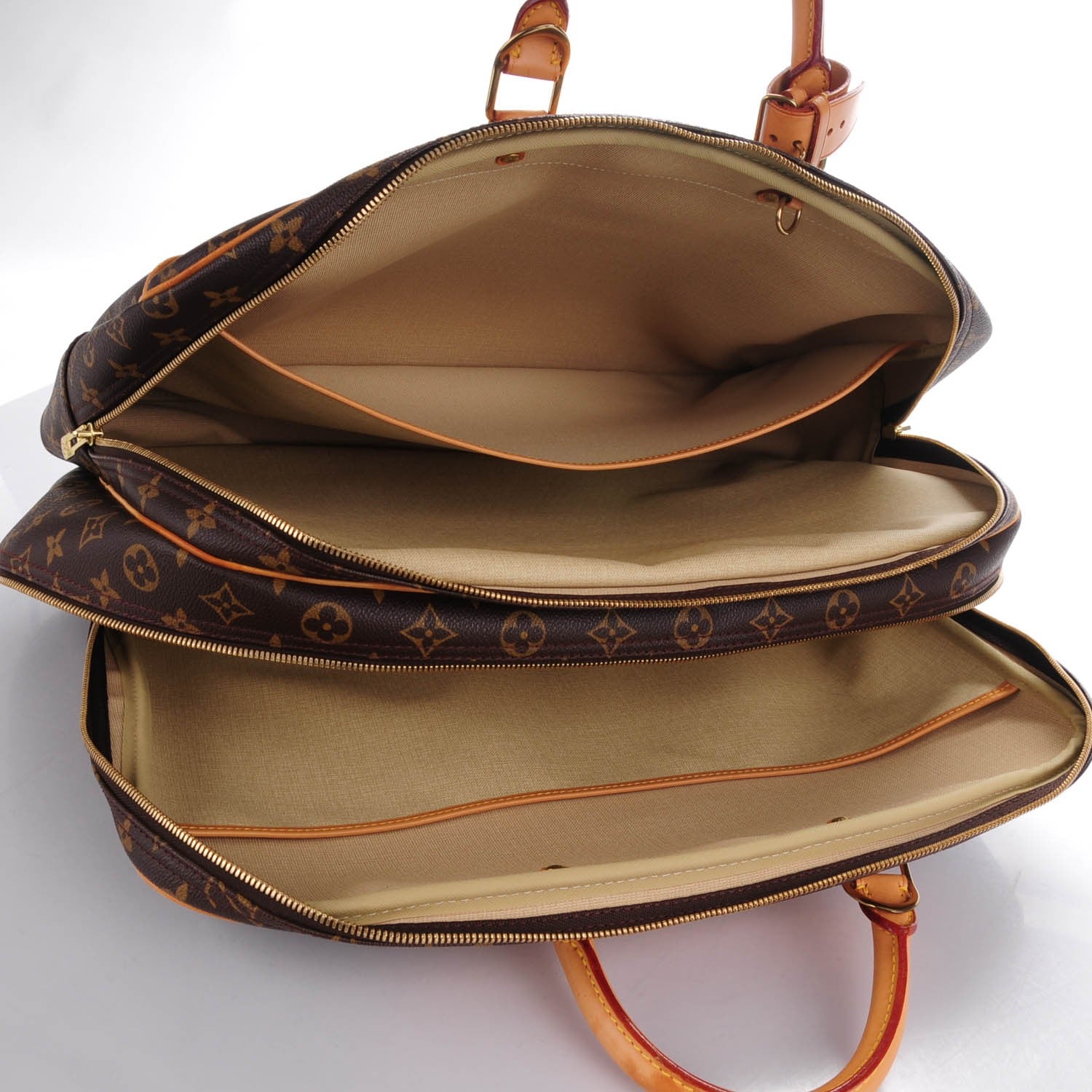 Louis Vuitton Monogram Alize 24 Heures 7 of 8