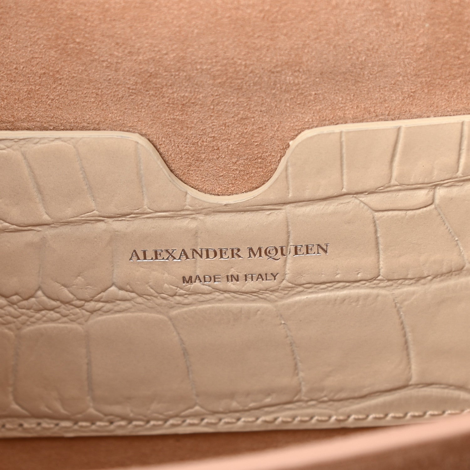 Alexander McQueen Calfskin Crocodile Embossed Box Shoulder Bag 19 Cream 5 of 8