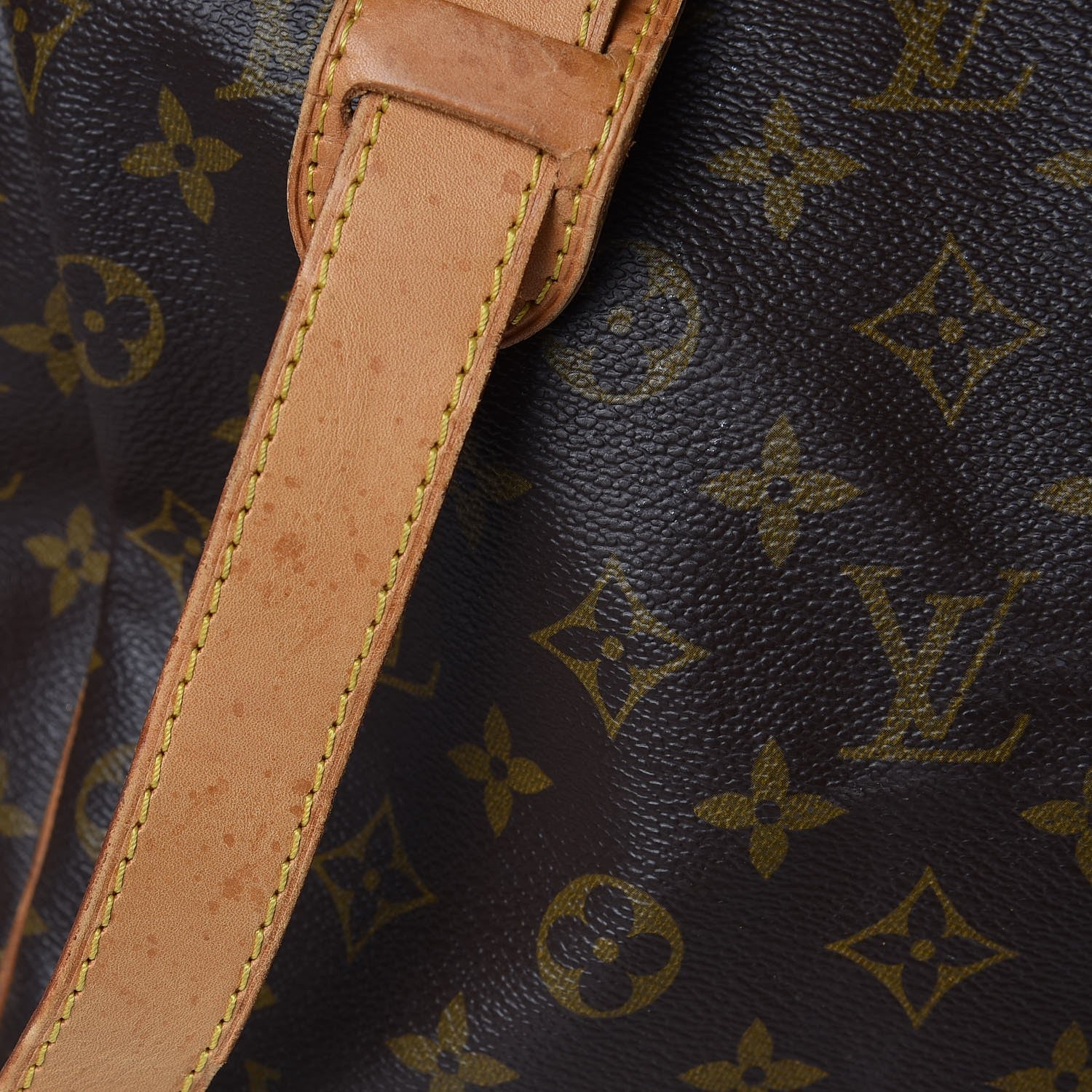 Louis Vuitton Monogram Keepall Bandouliere 50 19 of 28