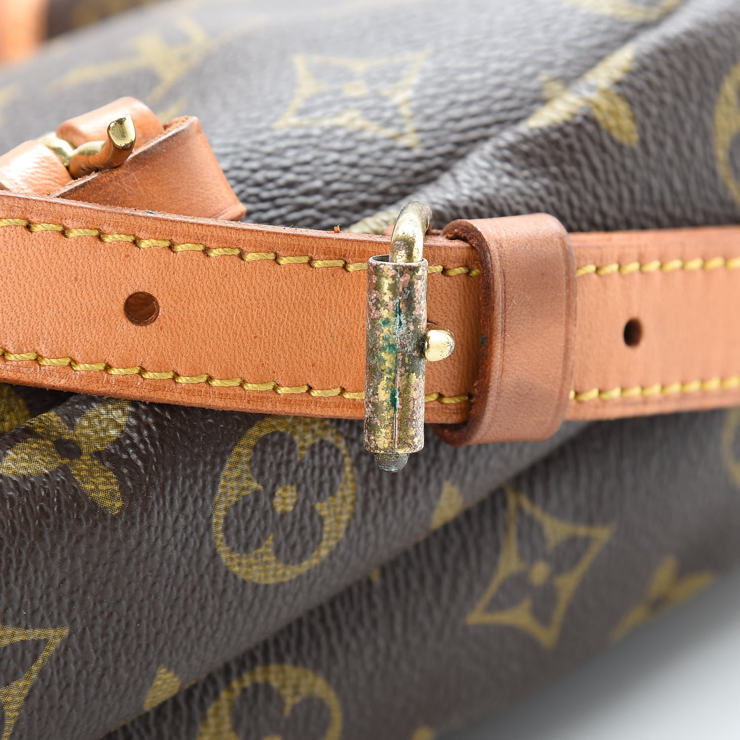 Louis Vuitton Monogram Saumur 30 25 of 30