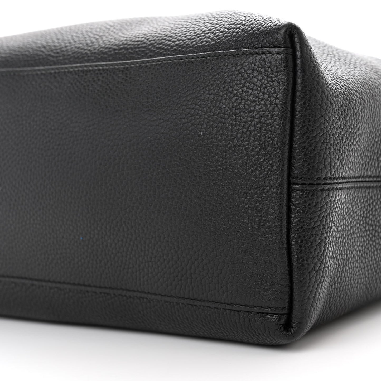 Pebbled Calfskin Medium Soho Chain Shoulder Bag Black