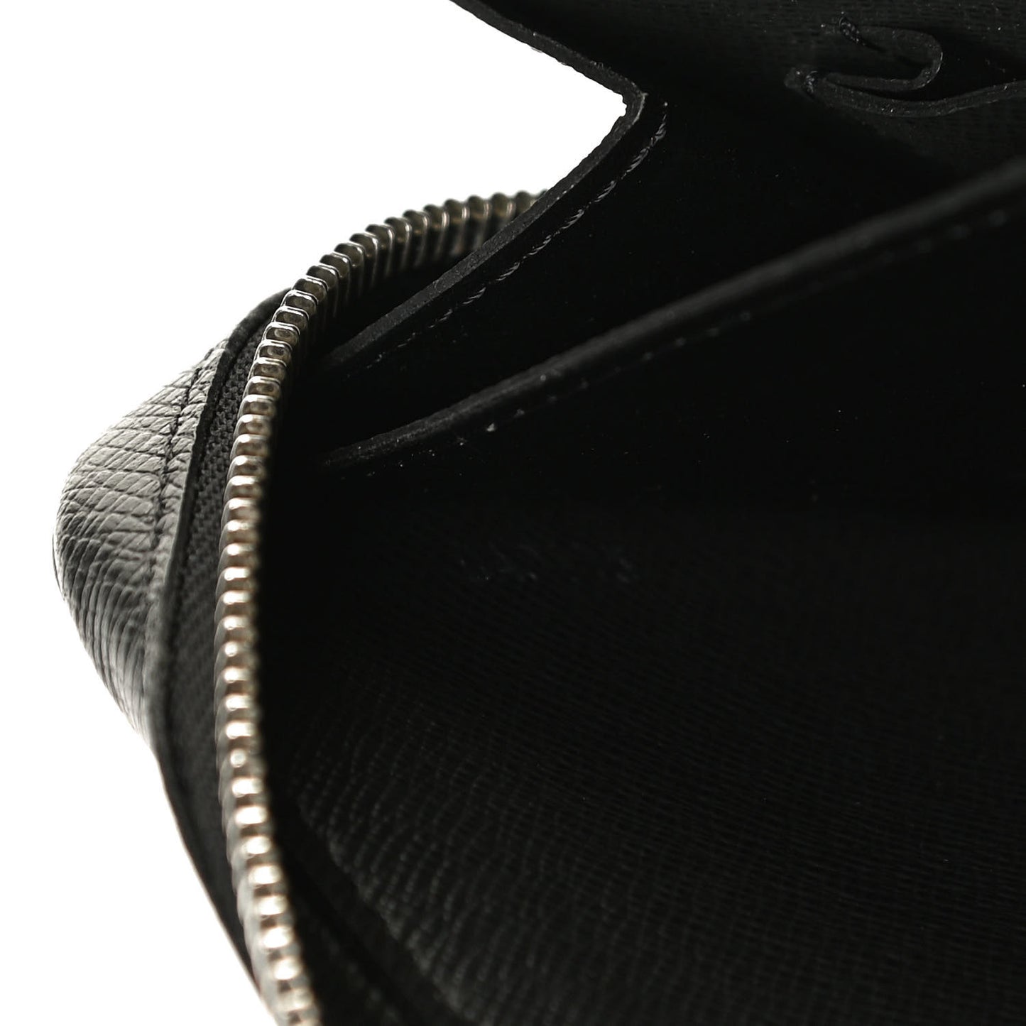 Taiga Zippy XL Wallet Black