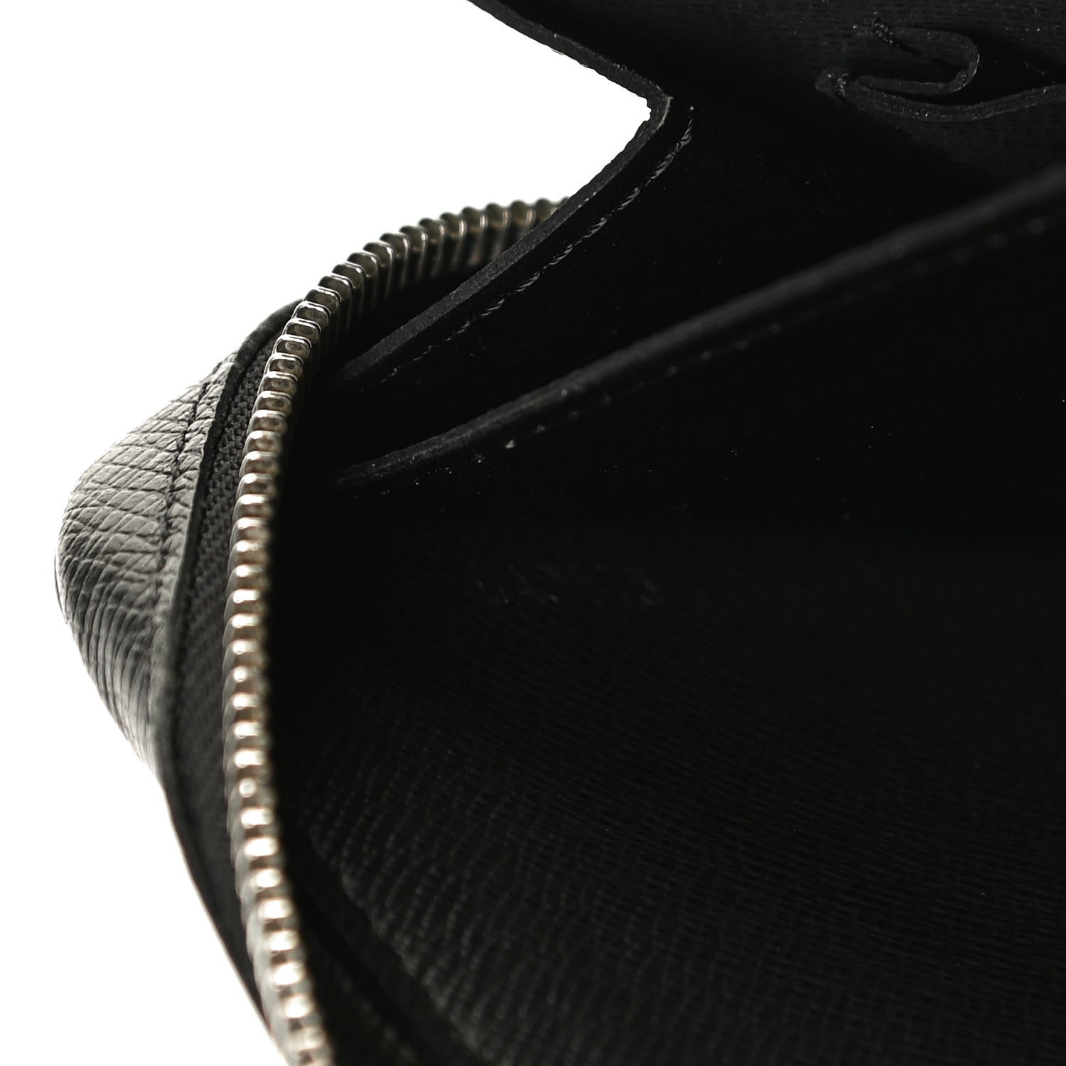 Louis Vuitton Taiga Zippy XL Wallet Black 7 of 9