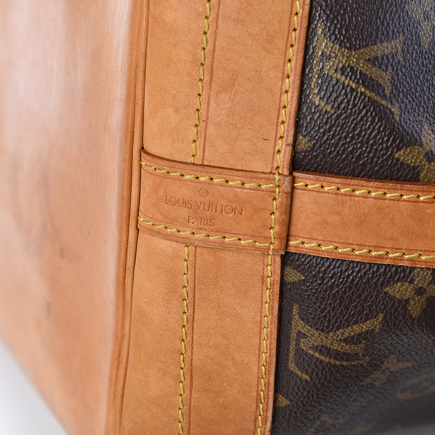 Monogram Noe
