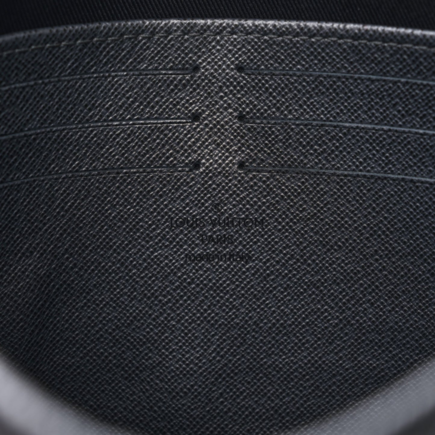 Taigarama Pochette Voyage MM Gunmetal