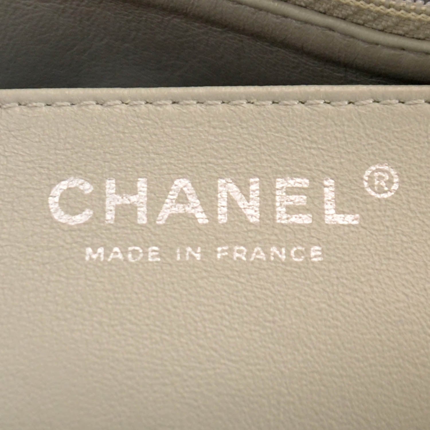 Chanel Washed Caviar Maxi Single Flap Grey 8 of 11