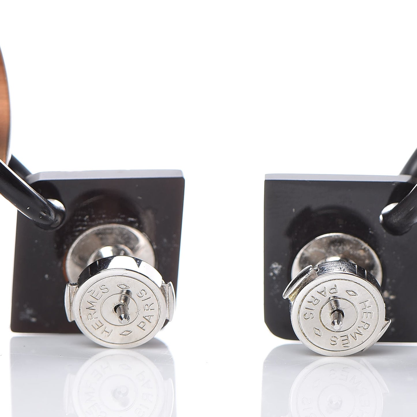 Buffalo Horn Isthme Earrings