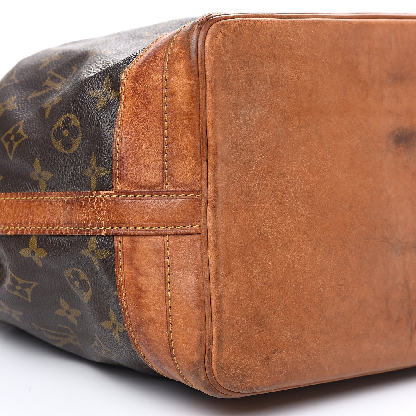 Monogram Noe