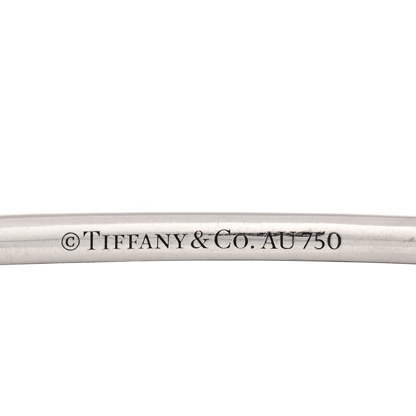 18K White Gold Blue Sapphire Metro Bangle Bracelet