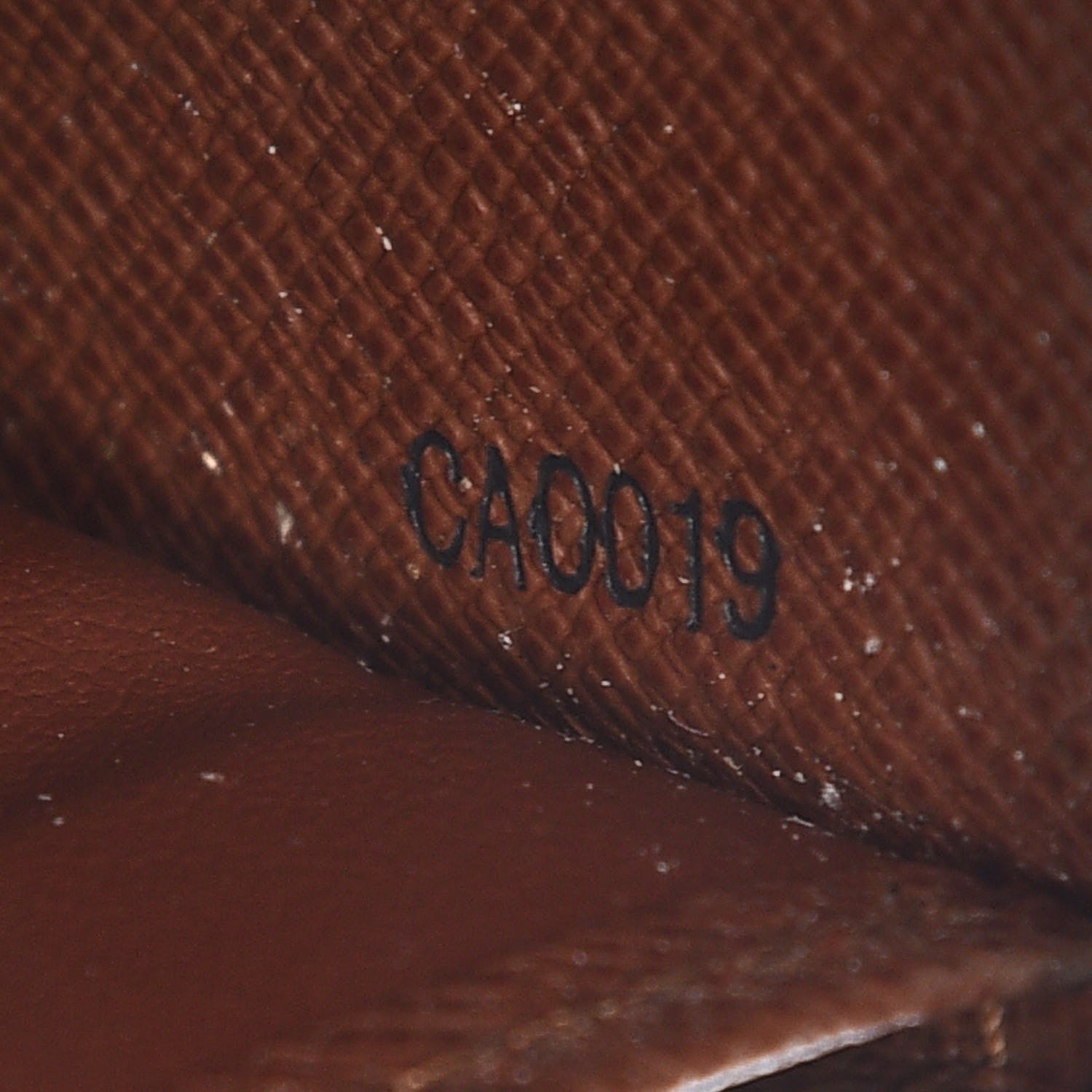 Louis Vuitton Monogram Zippy Wallet 7 of 8