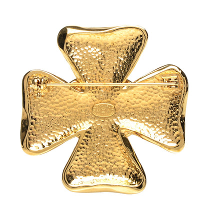 Chanel CC Brooch Gold 3 of 4