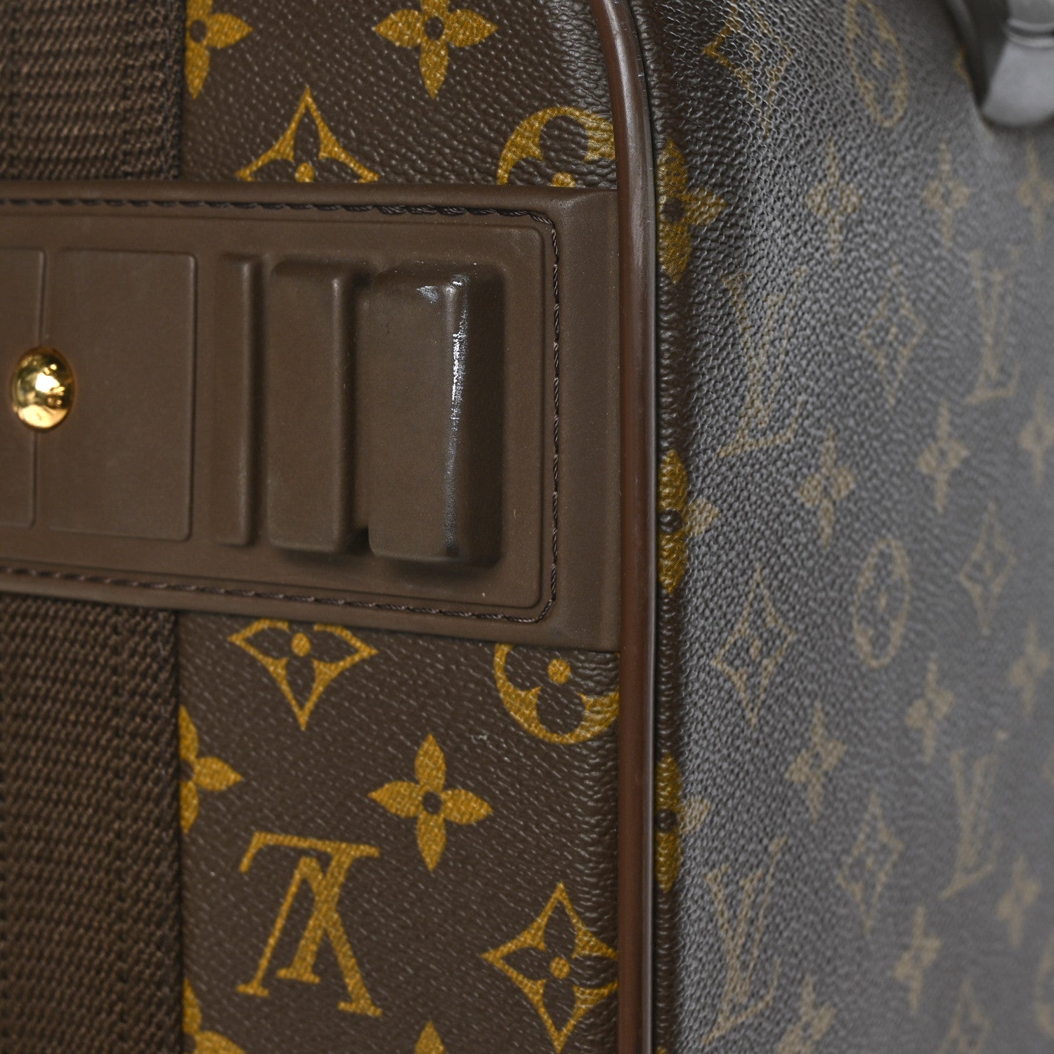 Louis Vuitton Monogram Pegase 60 7 of 15