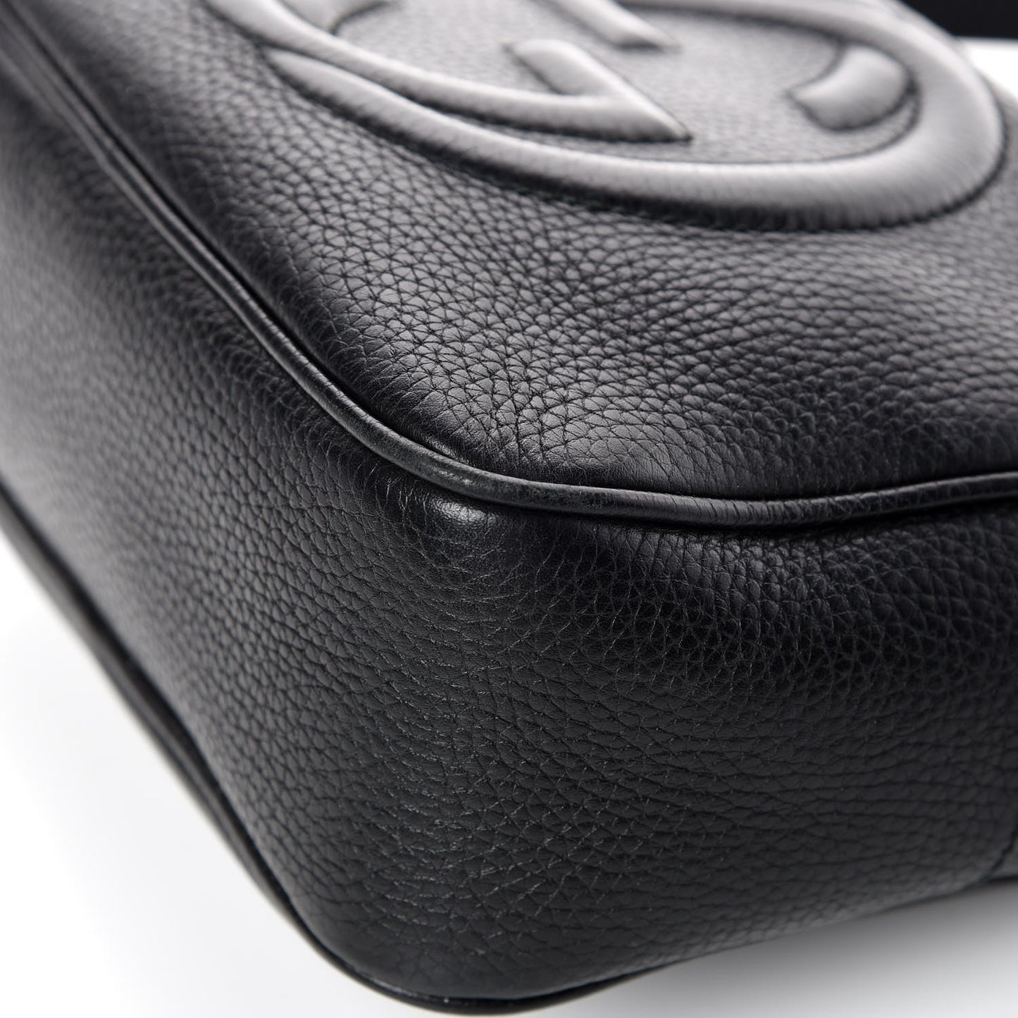Pebbled Calfskin Small Soho Disco Bag Black