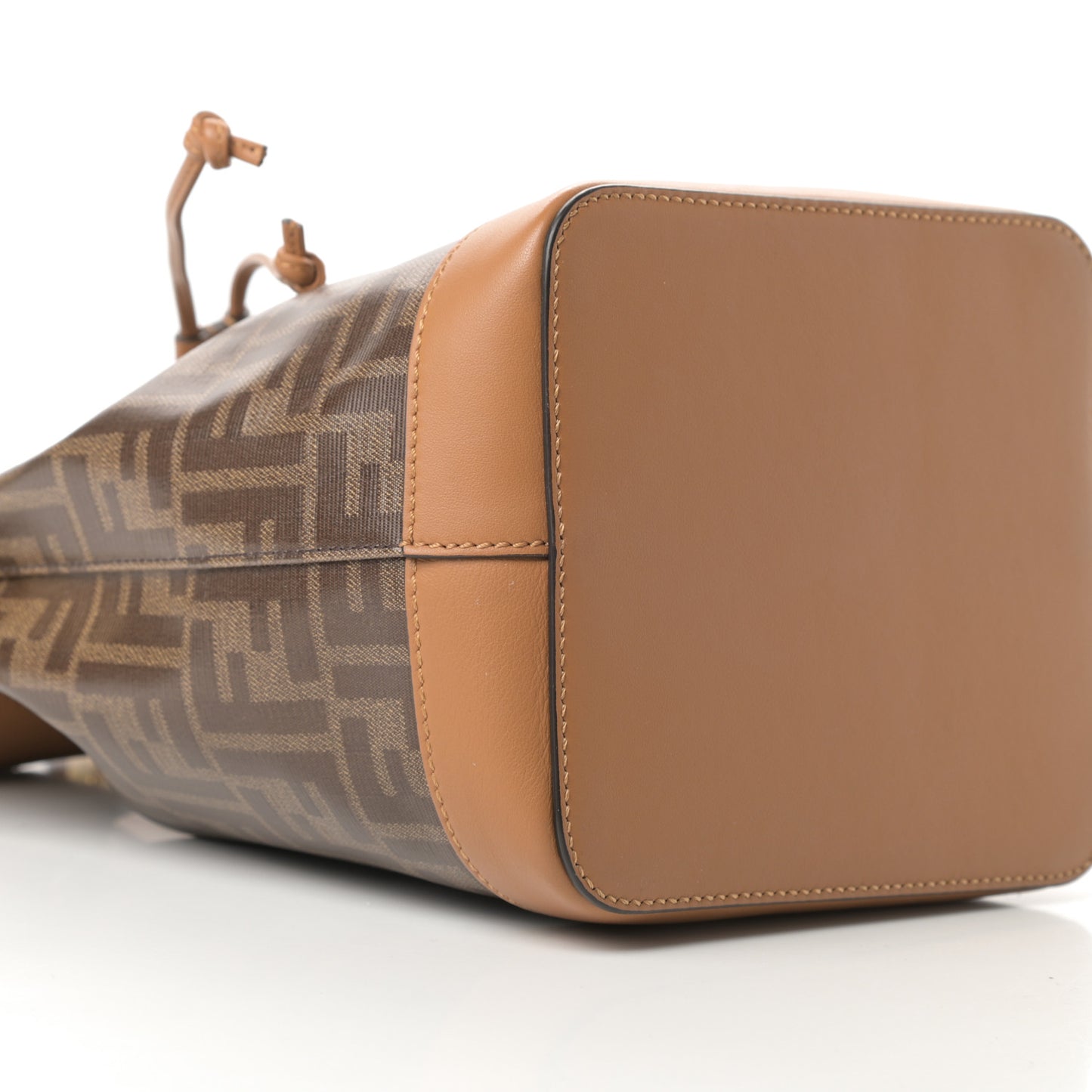 Glazed Fabric Vitello Grace F is Fendi FF 1974 Stamp Patch Grande Mon Tresor Bucket Bag Mogano Panna Nocciola