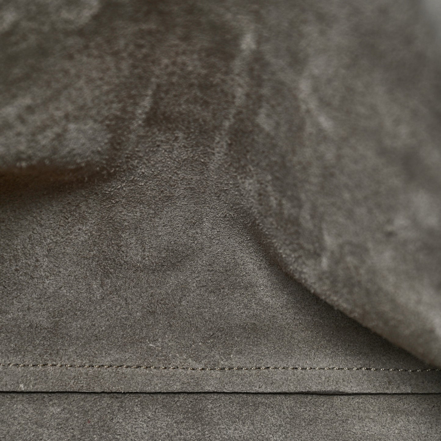 Supple Grained Calfskin Medium Big Bag Light Taupe