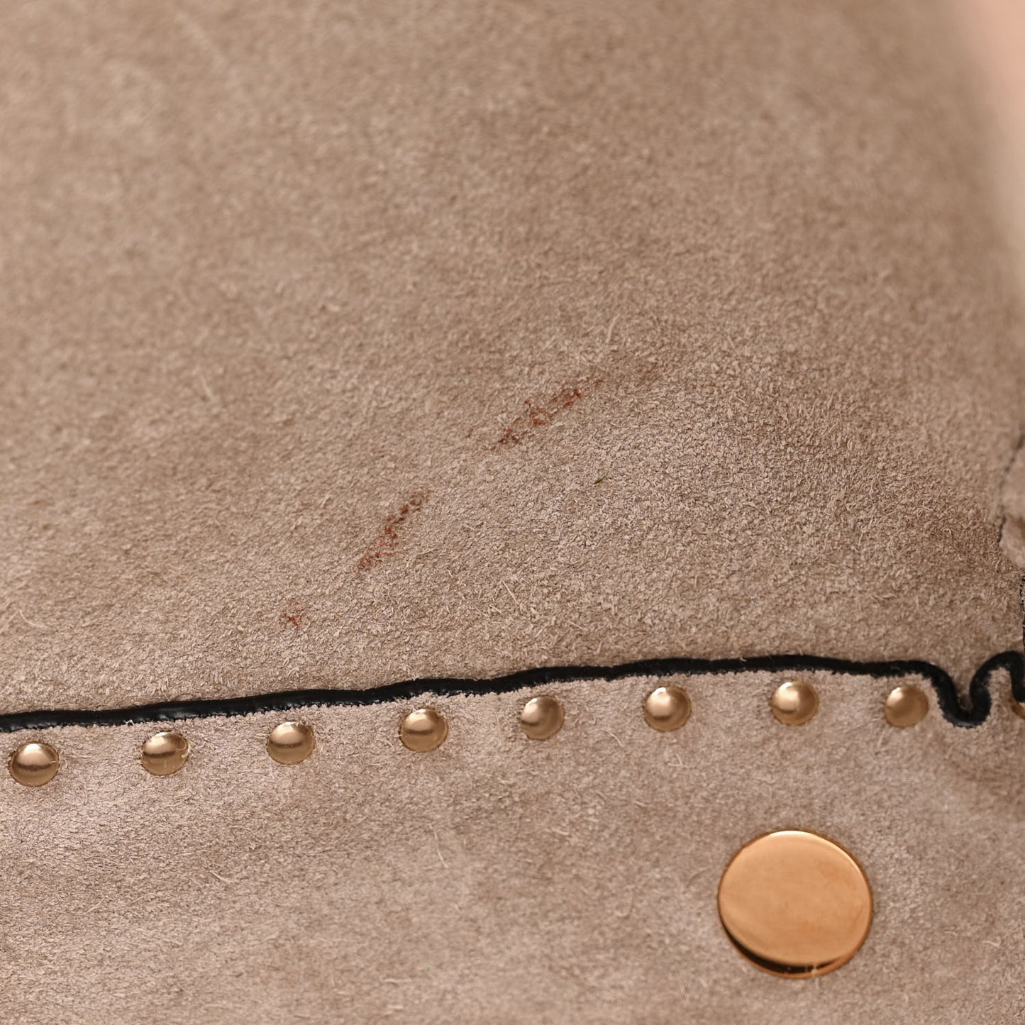Pebbled Calfskin Medium Rockstud Tote Poudre