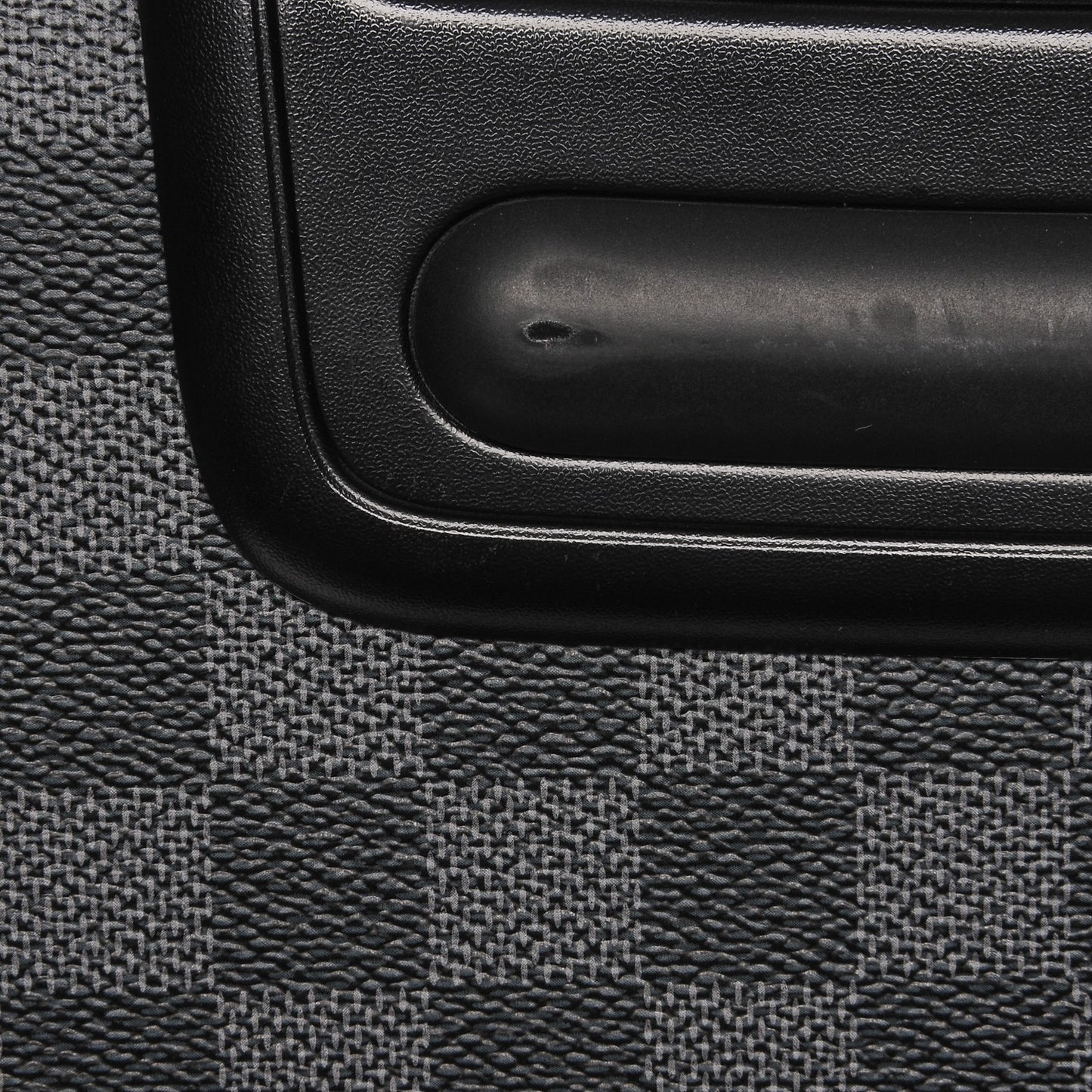 Damier Graphite Pegase 55