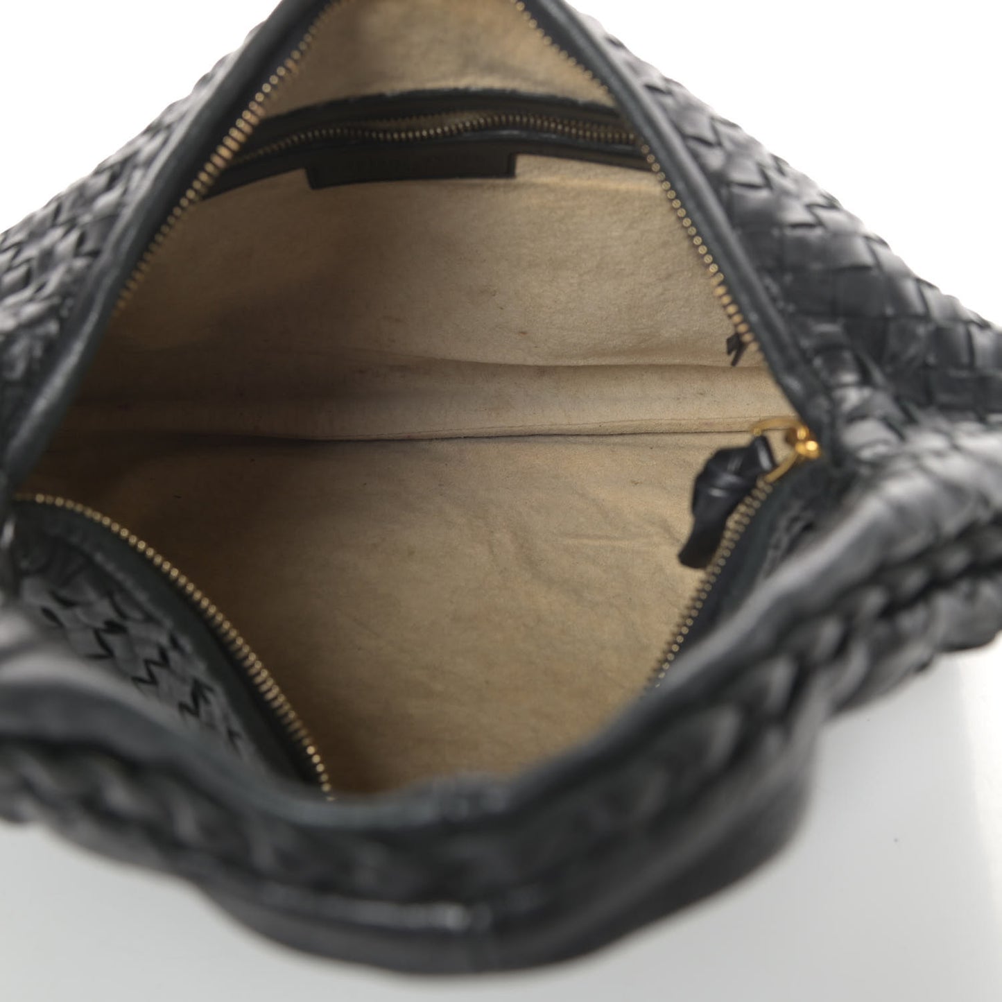 Nappa Intrecciato Medium Veneta Hobo Black