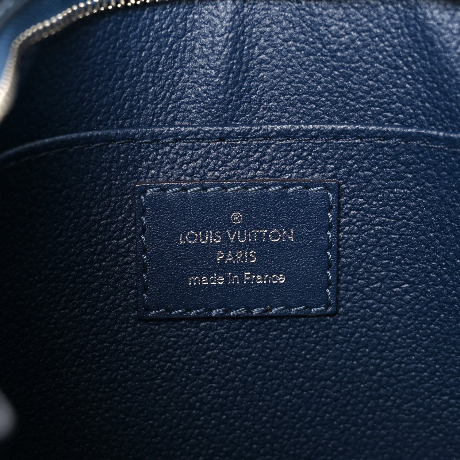 Louis Vuitton Epi Toiletry Pouch 26 Indigo 6 of 11