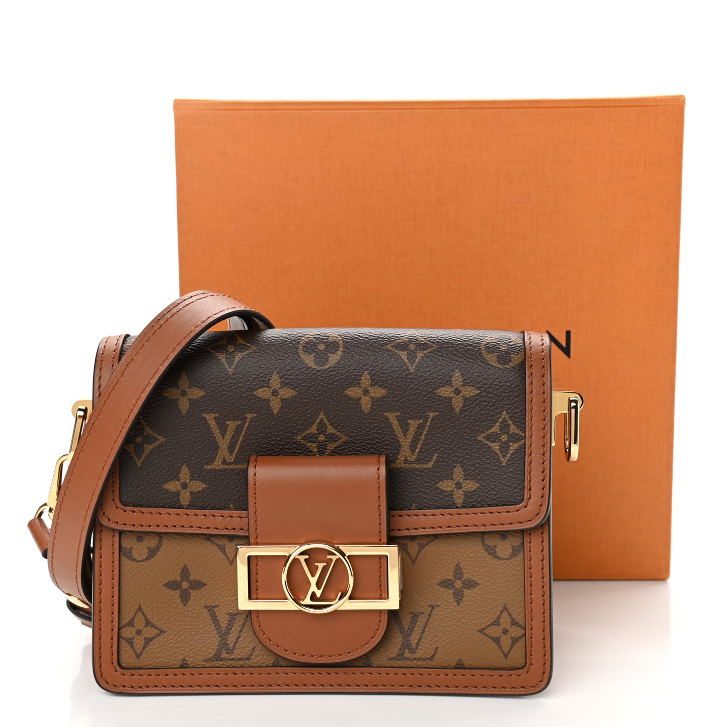 Reverse Monogram Dauphine Mini