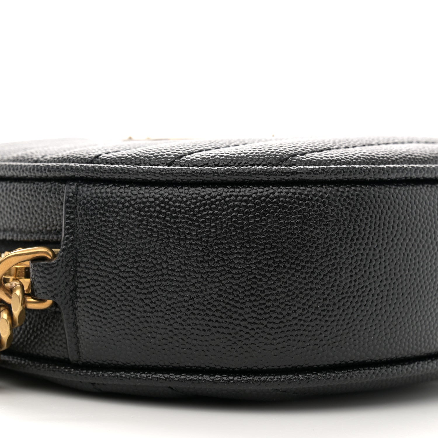Saint Laurent Grain De Poudre Matelasse Chevron Quilted Round Vinyle Camera Bag Black 9 of 11