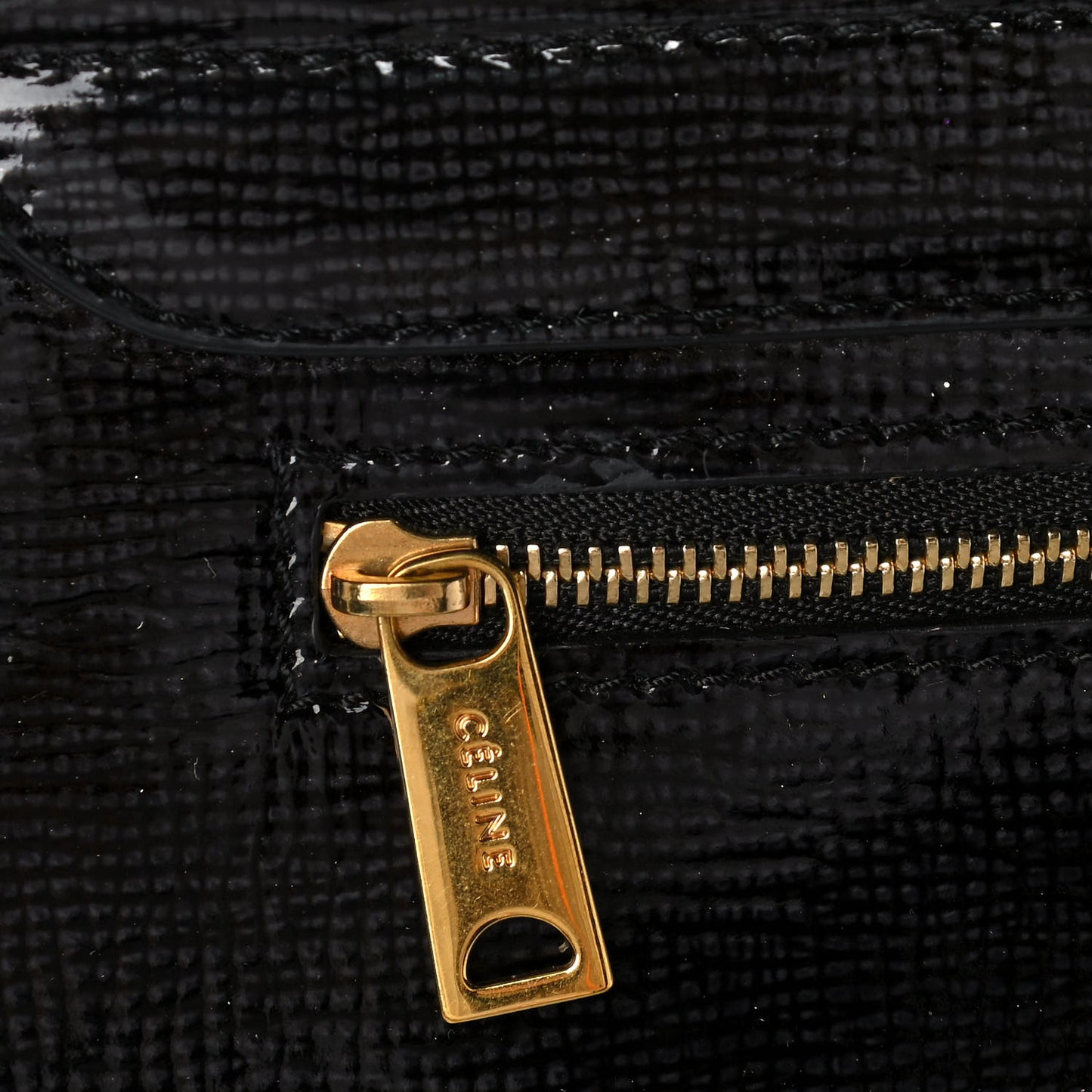 Patent Suede Medium Trapeze Black