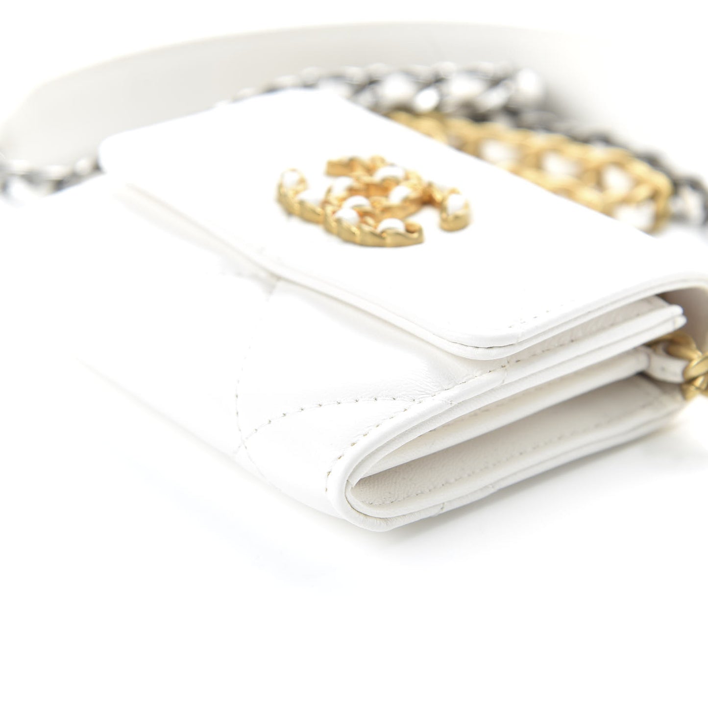 Lambskin Quilted 19 Flap Coin Purse With Chain White