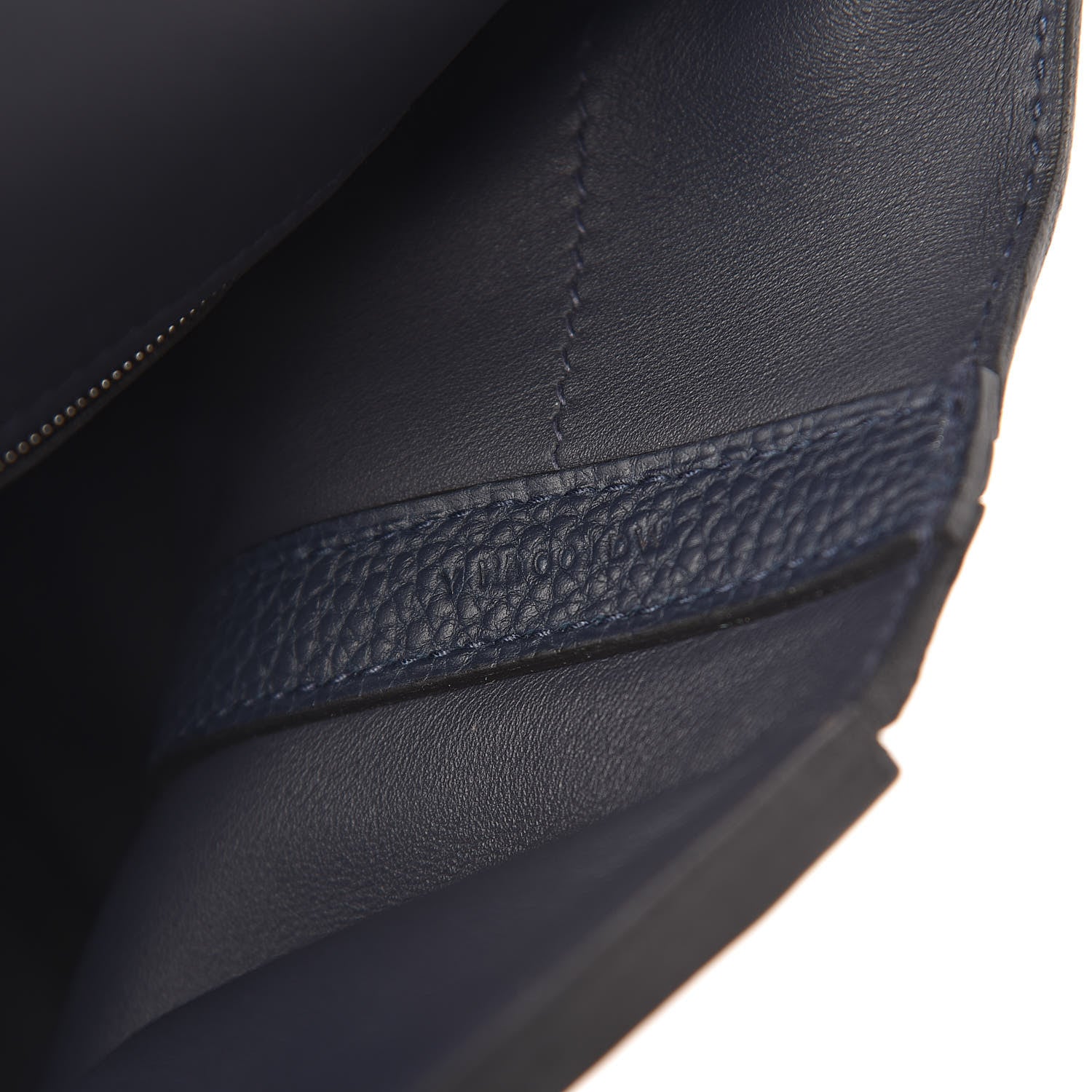 Hermes Togo Swift 24/24 29 Bleu Nuit Bleu Indigo Bordeaux 7 of 11