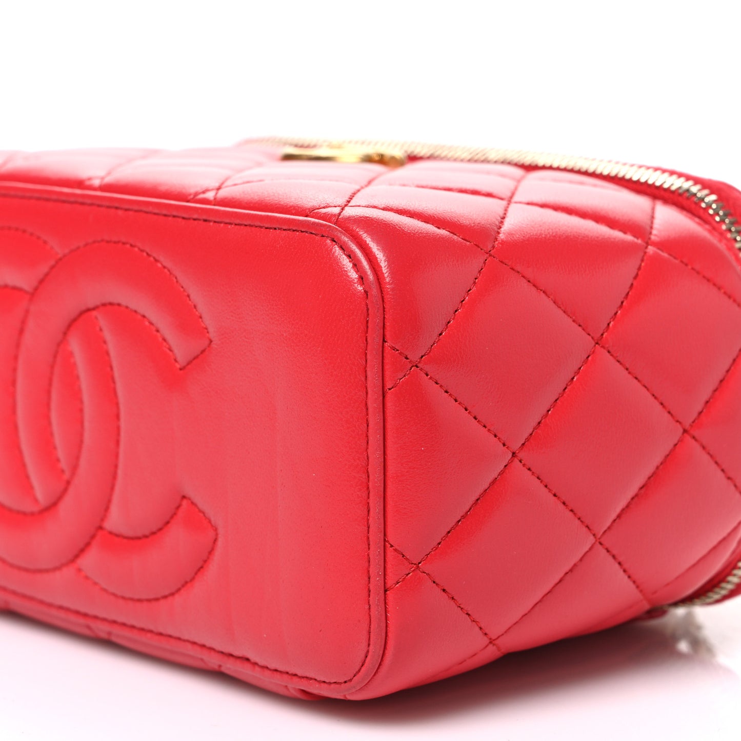 Caviar Quilted Sweetheart Vanity Case Dark Red