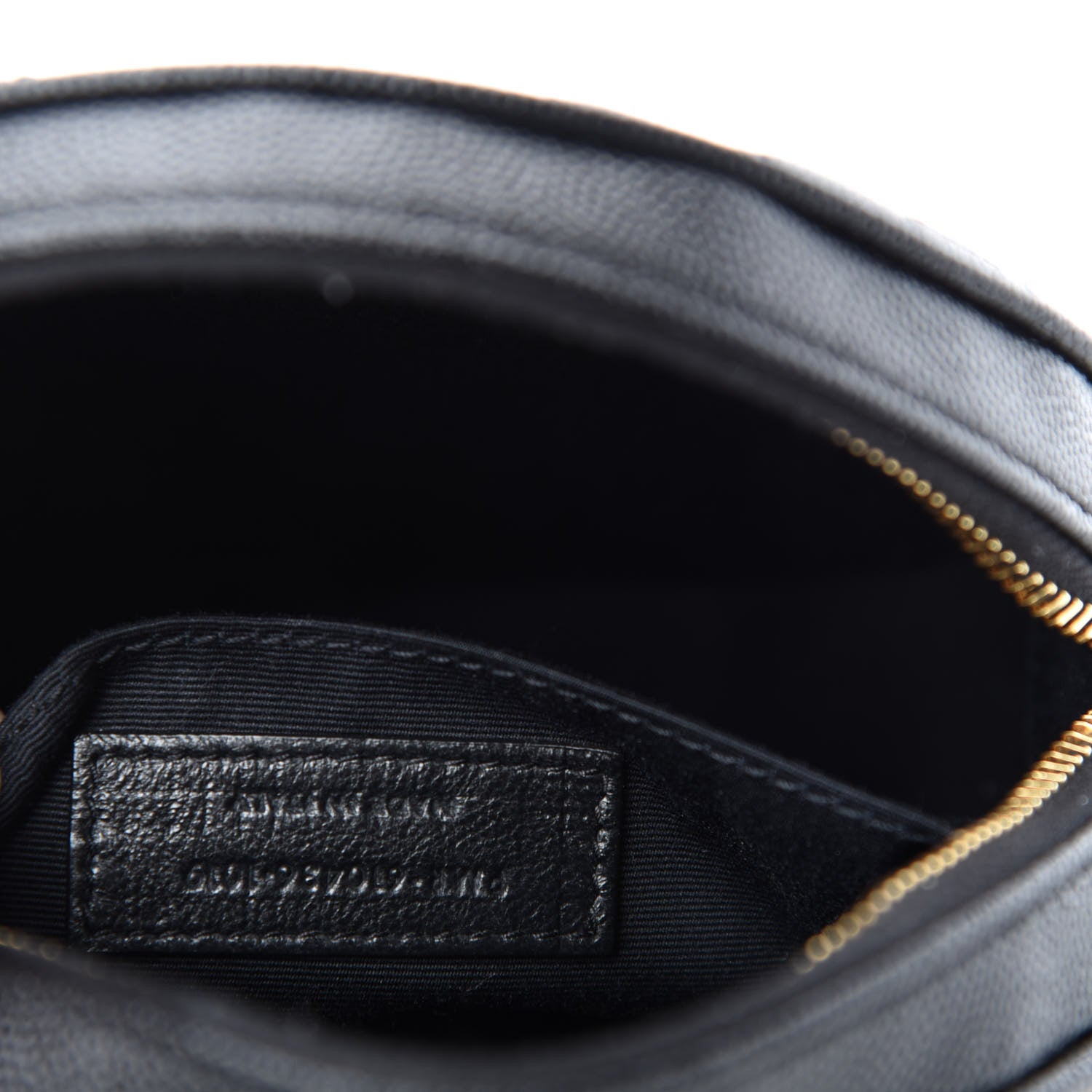Saint Laurent Grain De Poudre Matelasse Chevron Quilted Round Vinyle Camera Bag Black 11 of 12