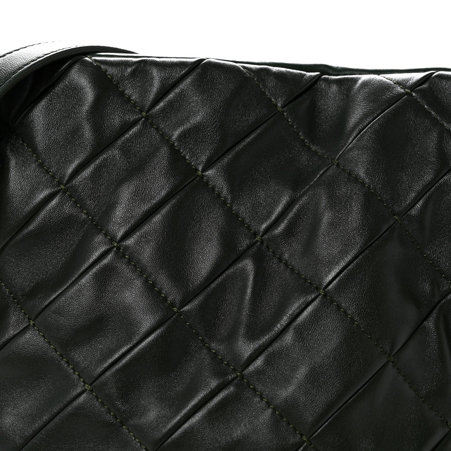 Loewe Calfskin Quilted Flamenco Knot Clutch Verde 8 of 12