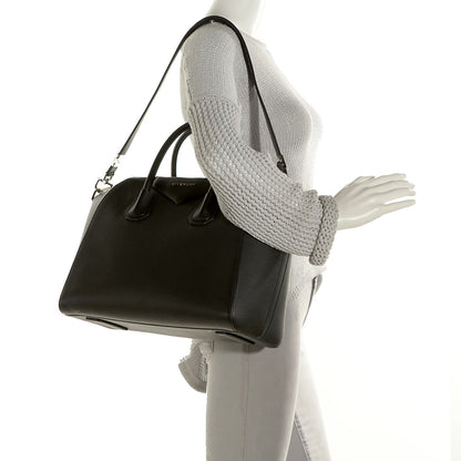 Givenchy Sugar Goatskin Medium Antigona Black 2 of 9