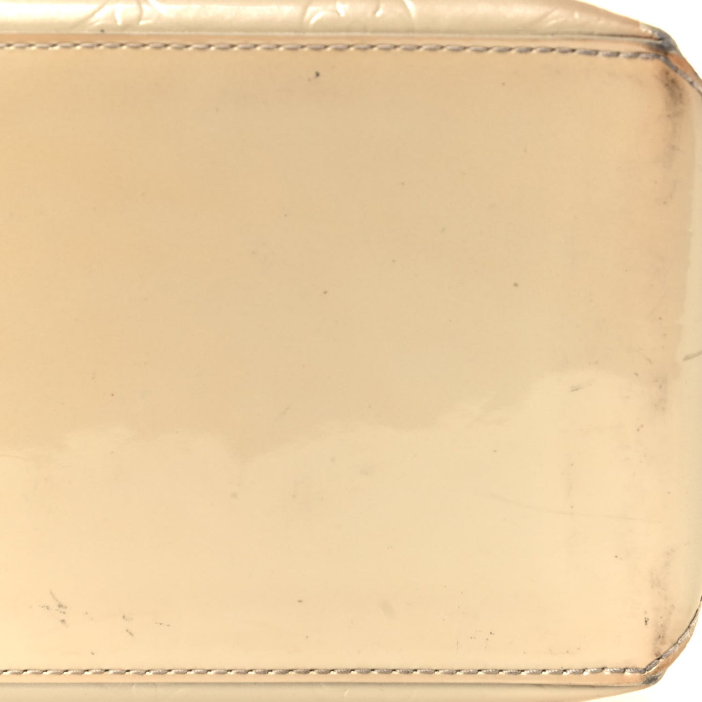 Vernis Wilshire MM Blanc Corail