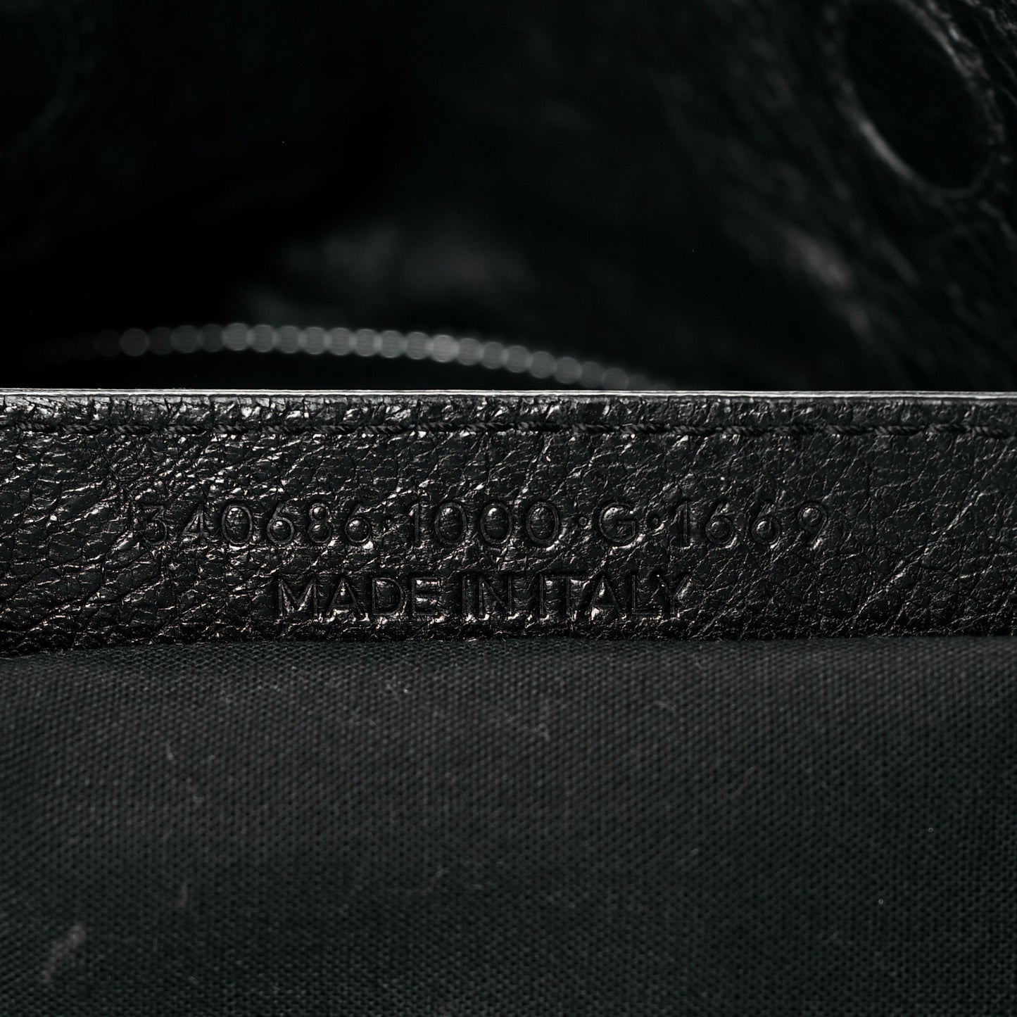 Agneau Classic Silver Hardware S Squash Boston Black