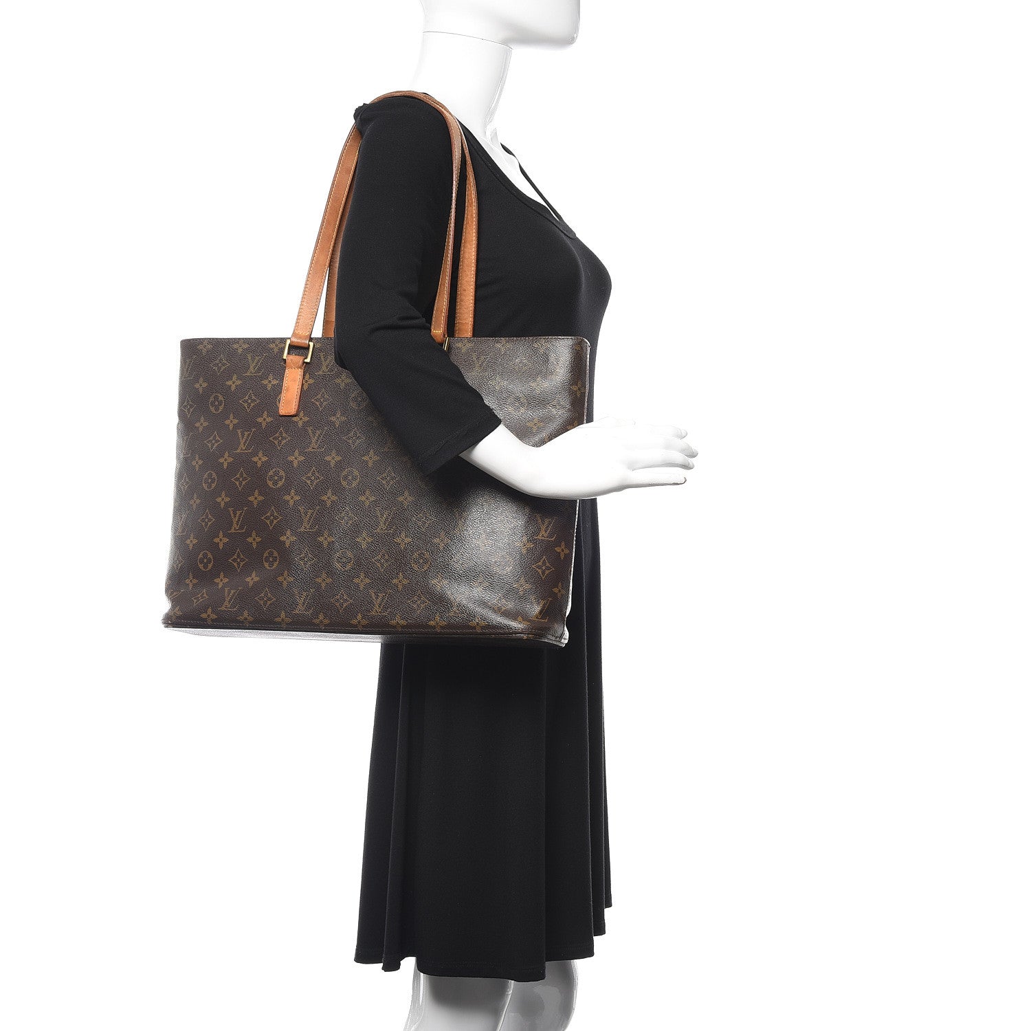 Louis Vuitton Monogram Luco 2 of 26