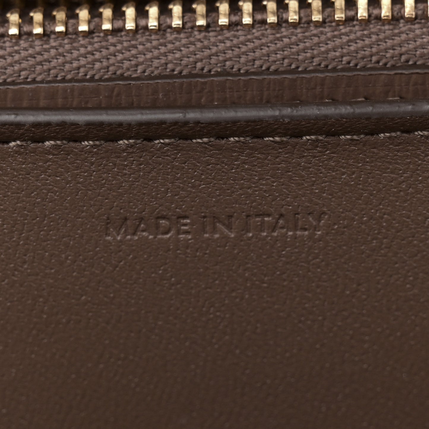 Liege Calfskin Medium Classic Box Flap Bag Glazed Nut