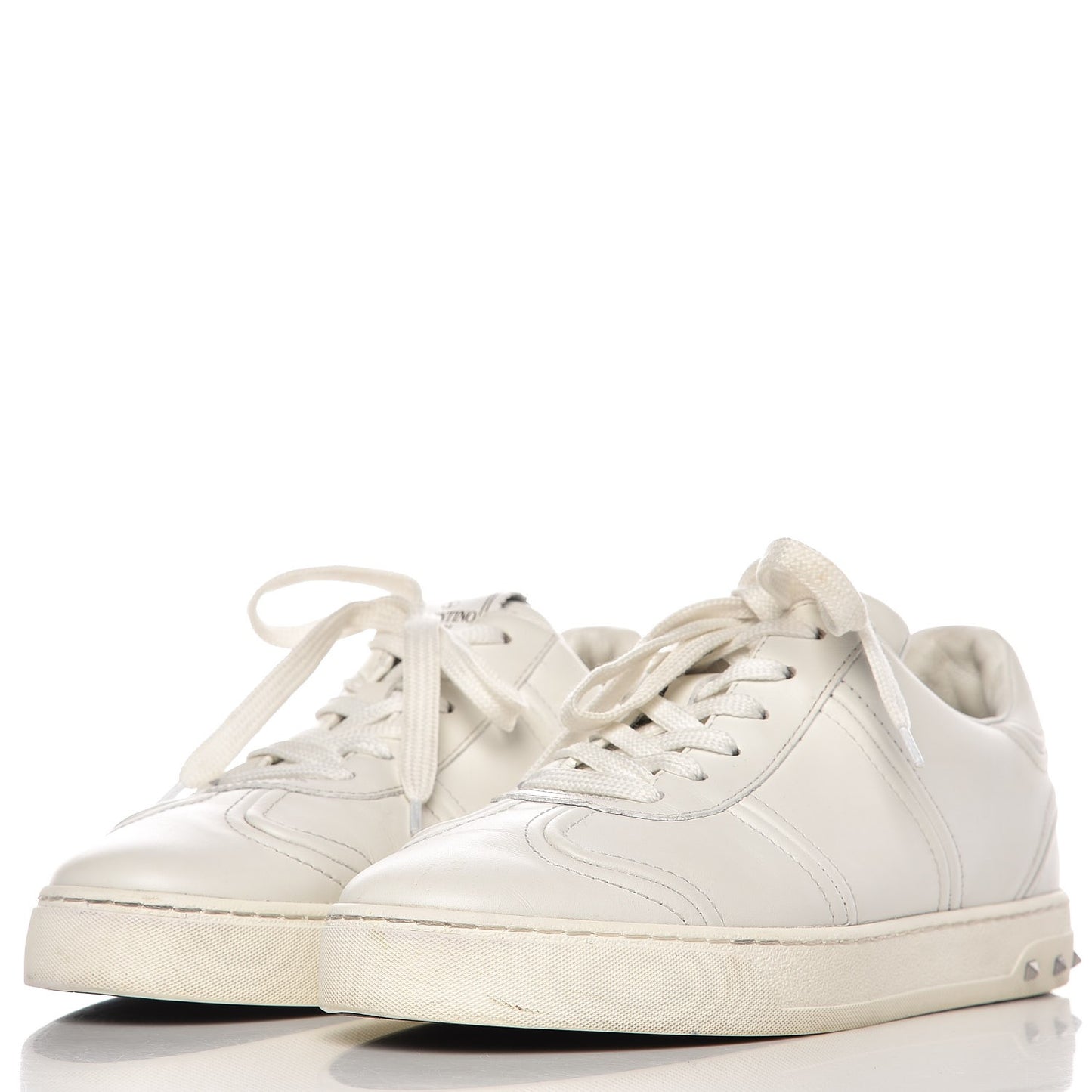 Calfskin Rockstud Sneakers 39.5 White