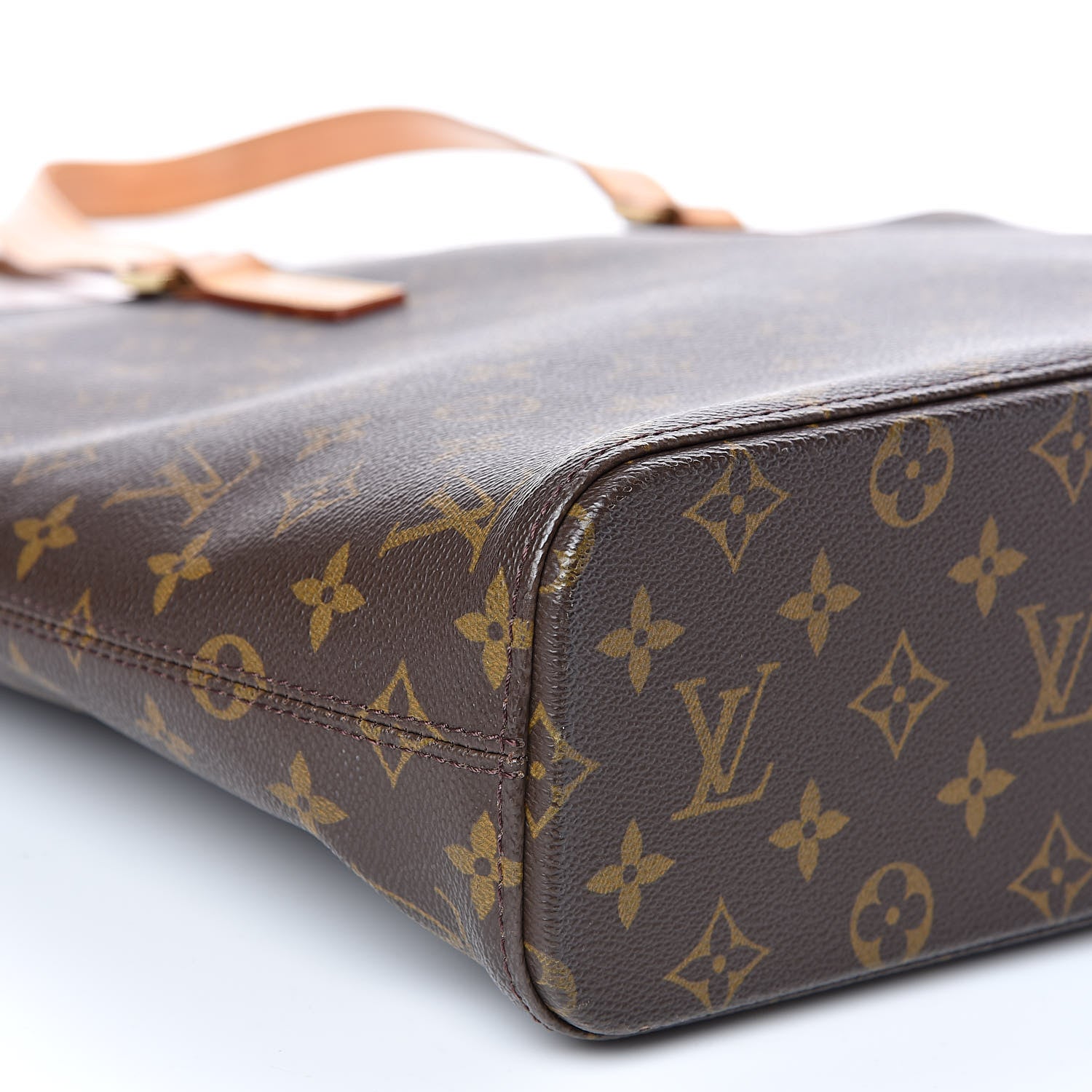 Louis Vuitton Monogram Luco 8 of 15