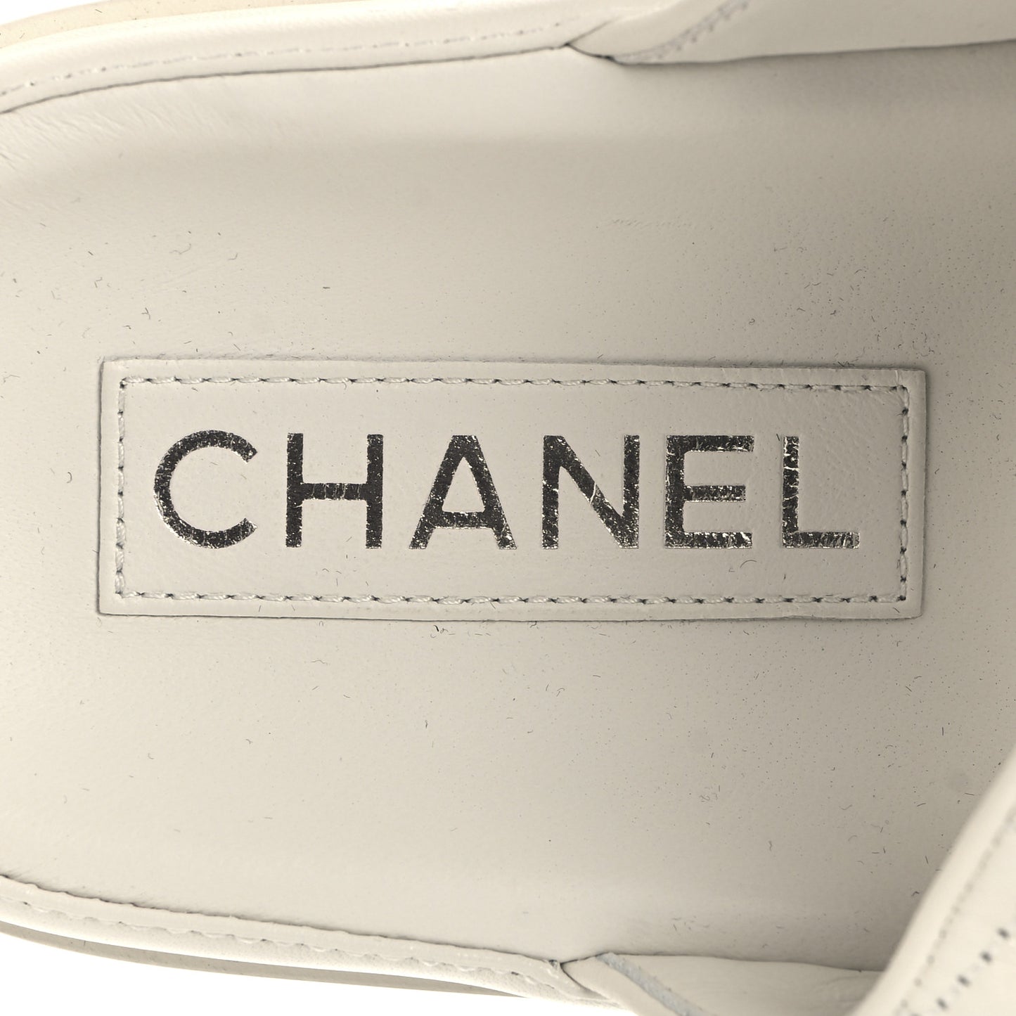 Lambskin Quilted Velcro Dad Chain CC Slide Sandals 39 White