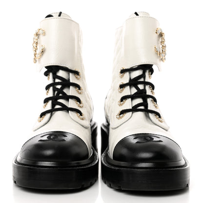 Chanel Shiny Goatskin Calfskin Quilted Lace Up Combat Boots 36 White Black 2 of 8