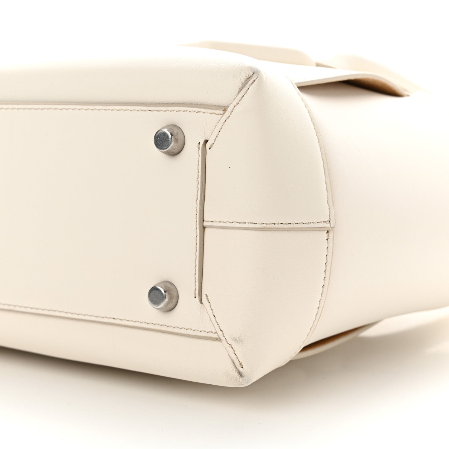 Bottega Veneta Calfskin Maxi Intrecciato Medium Arco White 9 of 17