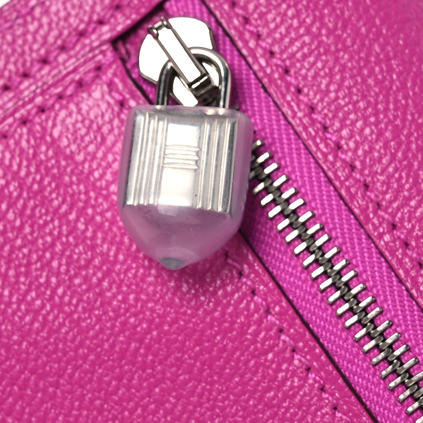 Chevre Mysore Kelly Pocket Compact Wallet Rose Pourpre