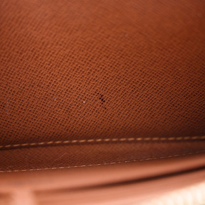 Louis Vuitton Monogram Zippy Wallet 9 of 15