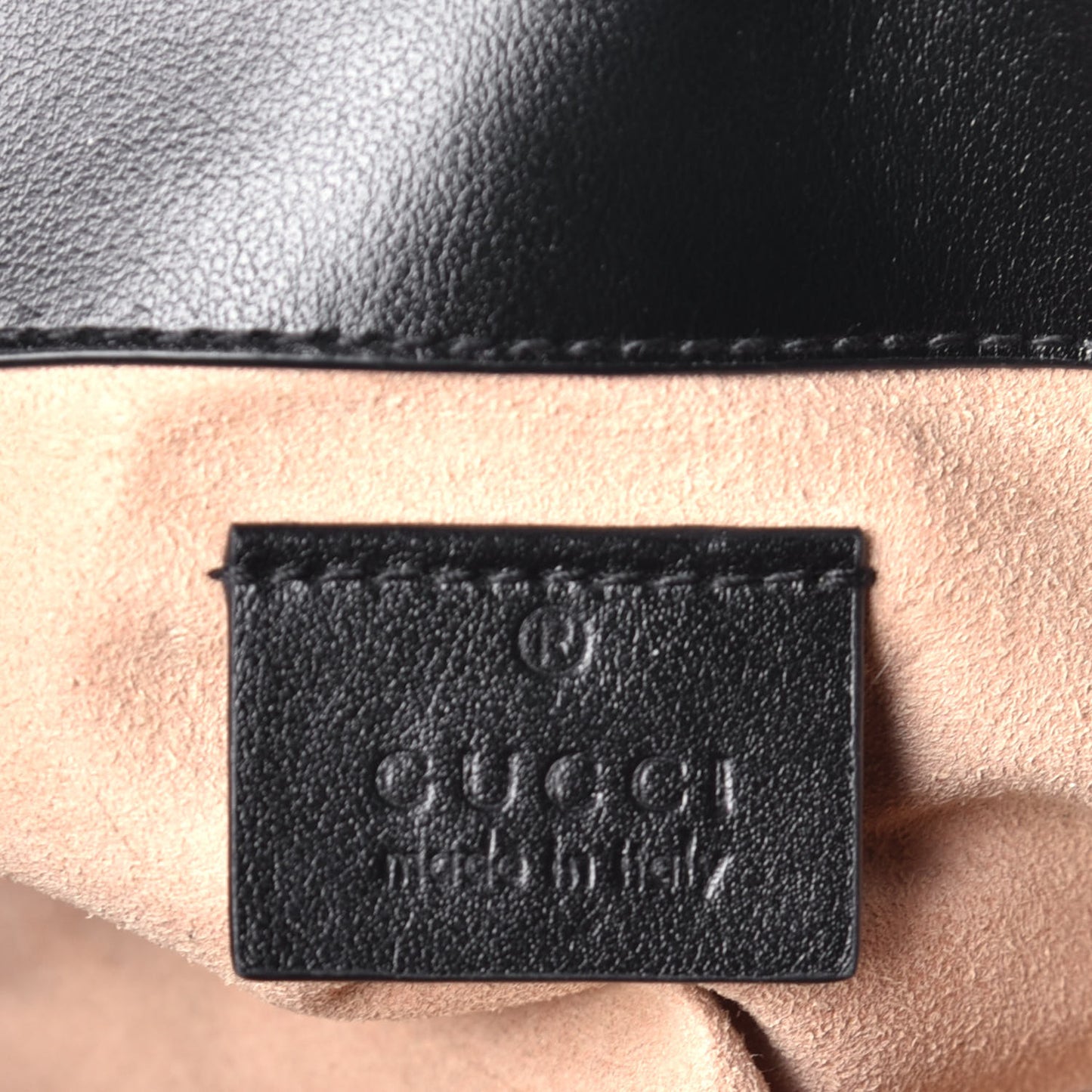 Calfskin Matelasse Super Mini GG Marmont Shoulder Bag Black